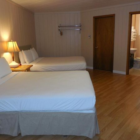 Mountain View Lodge - No Pets Allowed Packwood Ruang foto