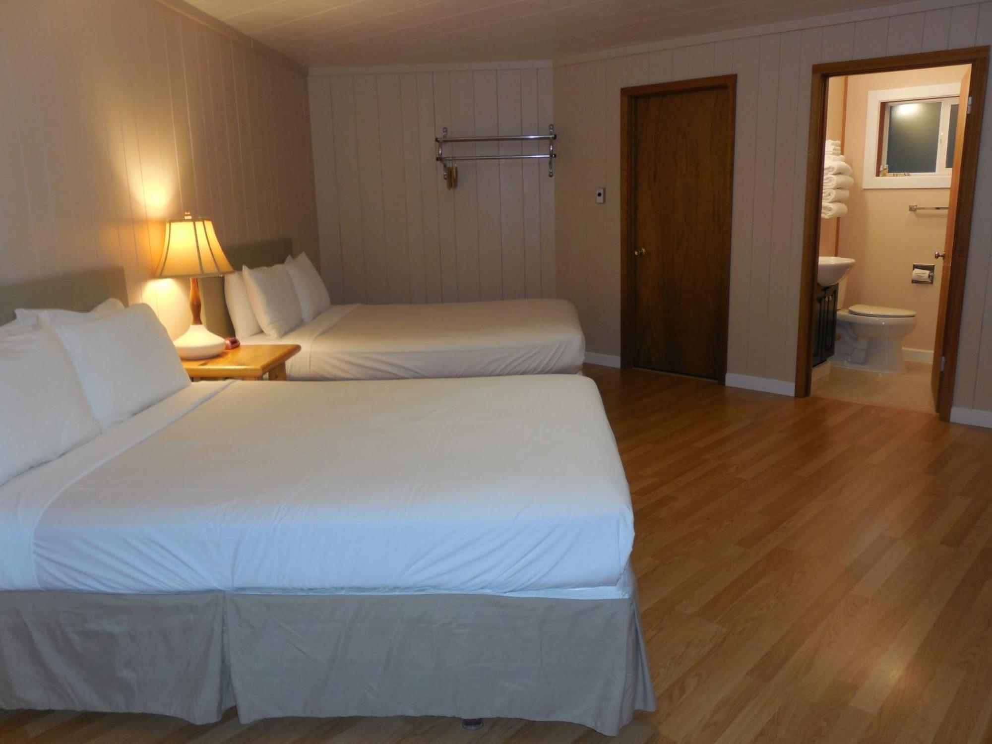 Mountain View Lodge - No Pets Allowed Packwood Ruang foto