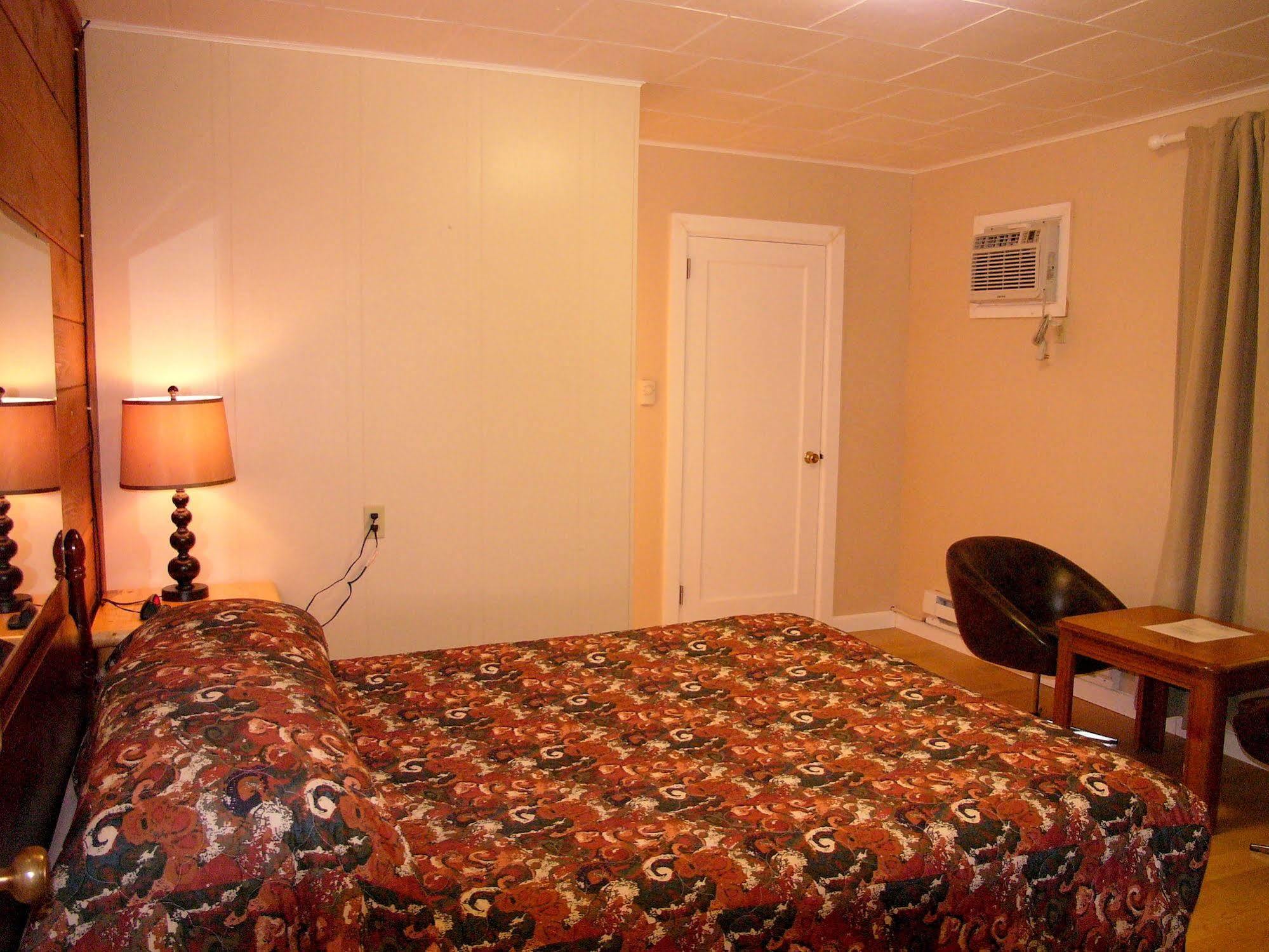 Mountain View Lodge - No Pets Allowed Packwood Bagian luar foto