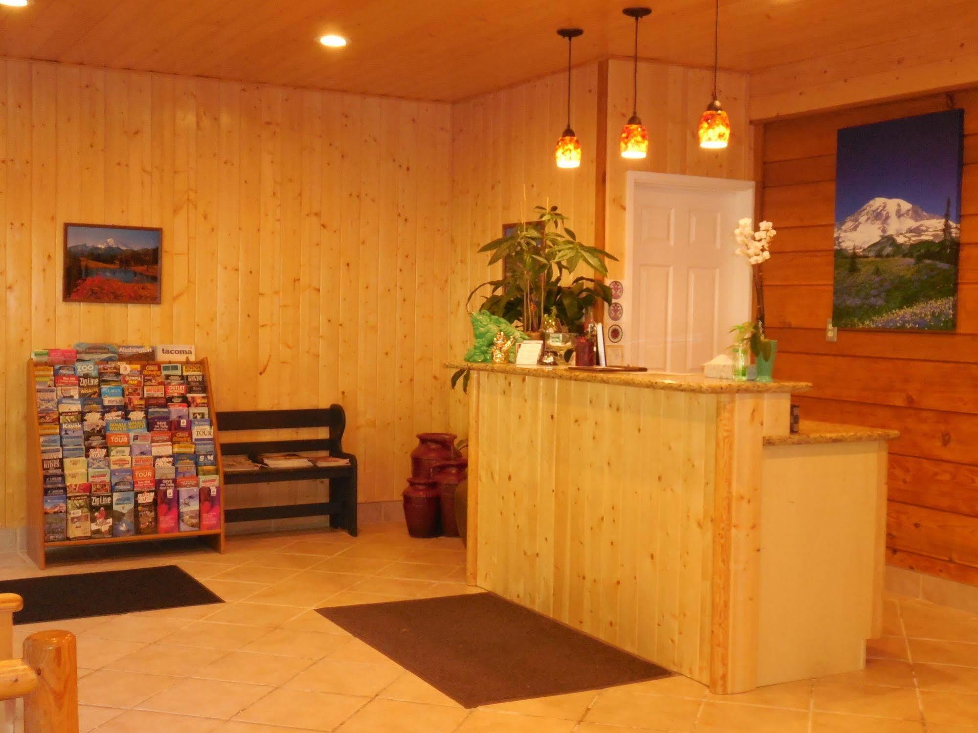 Mountain View Lodge - No Pets Allowed Packwood Bagian luar foto